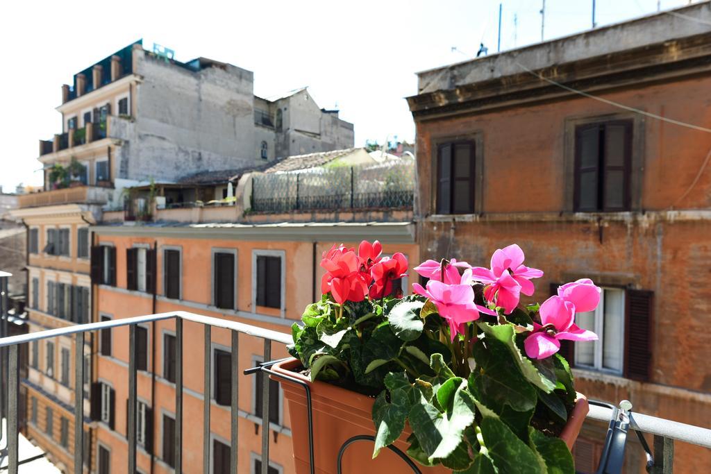 Bright And Comfy 3 Bedroom Apt In Monti Rome Exterior photo